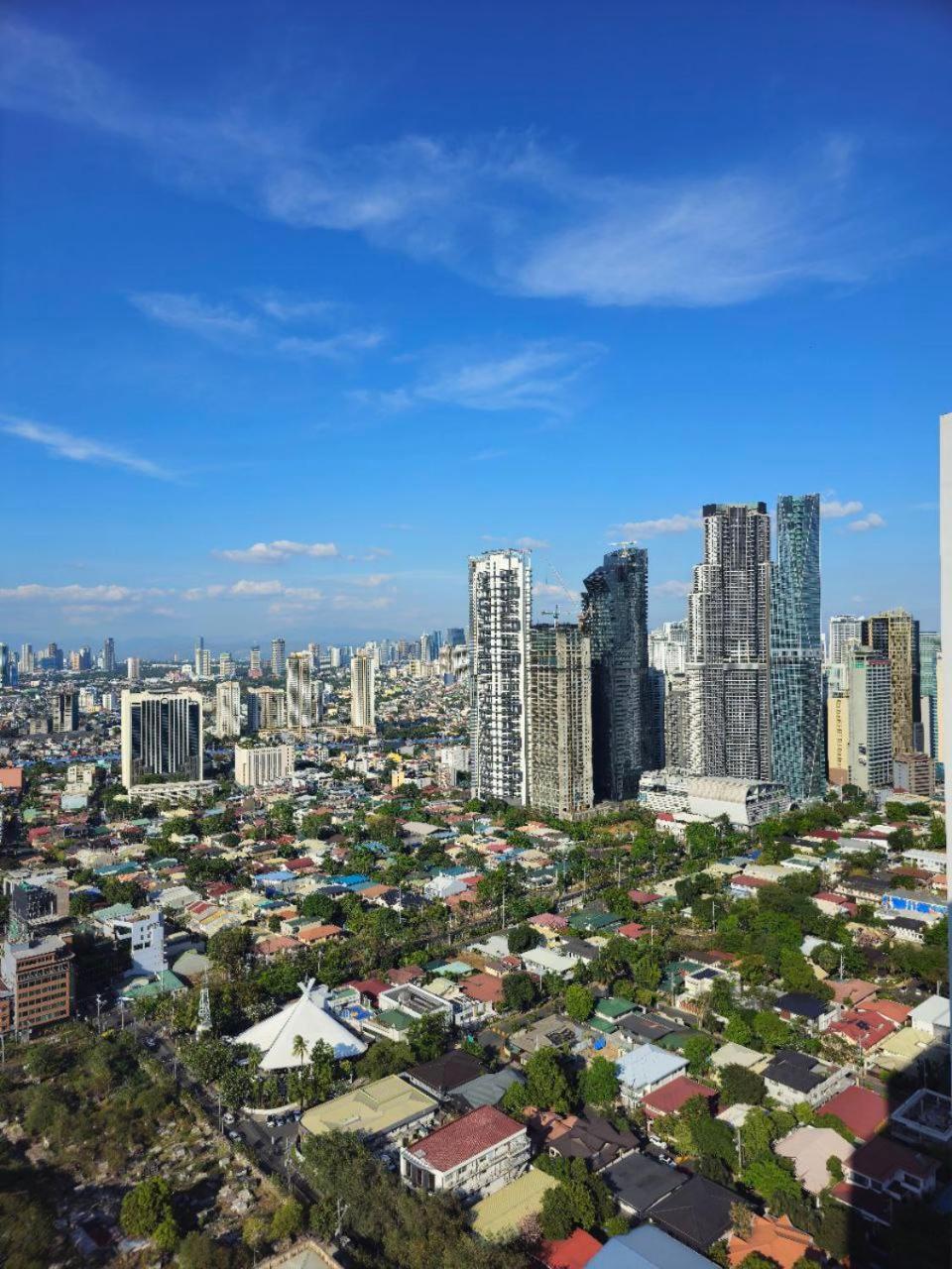 Serene Suite In Jazz Residences Makati City ภายนอก รูปภาพ
