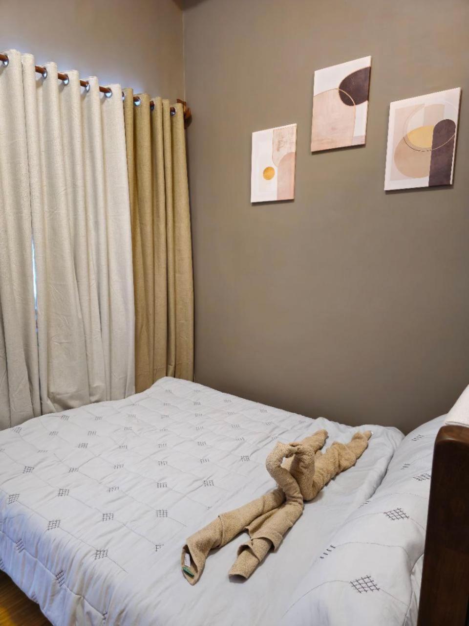 Serene Suite In Jazz Residences Makati City ภายนอก รูปภาพ